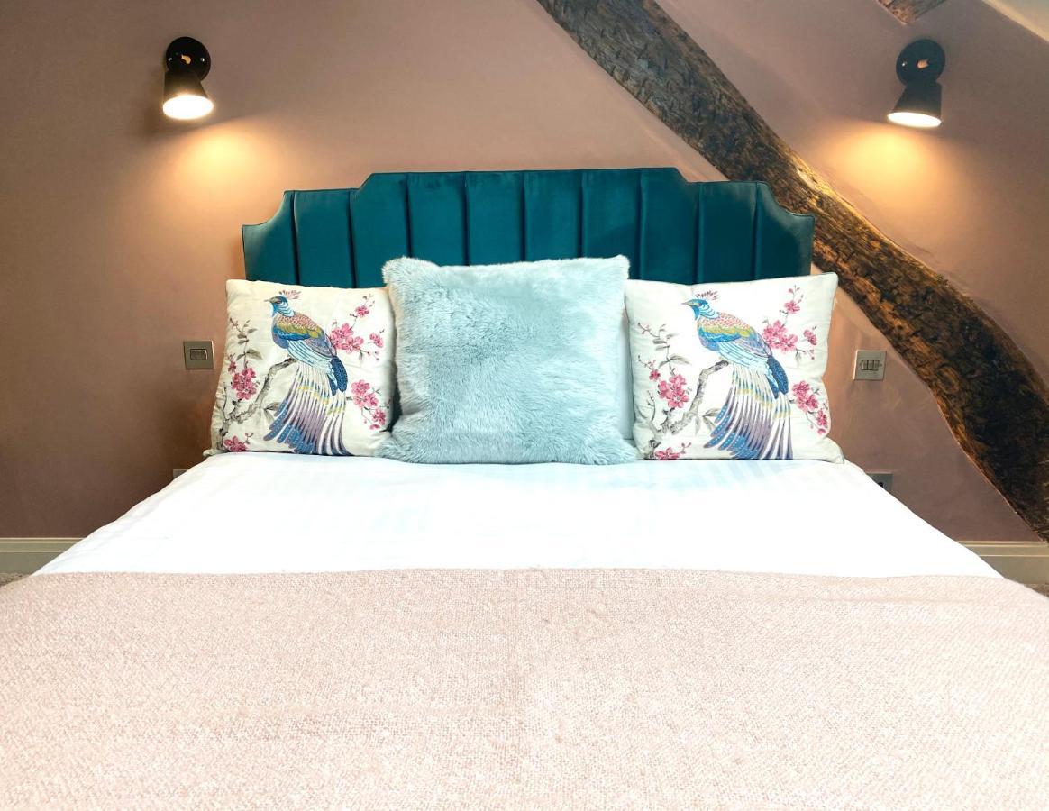 The Hive At Poppi-Red Bed & Breakfast Hawkshead Bagian luar foto