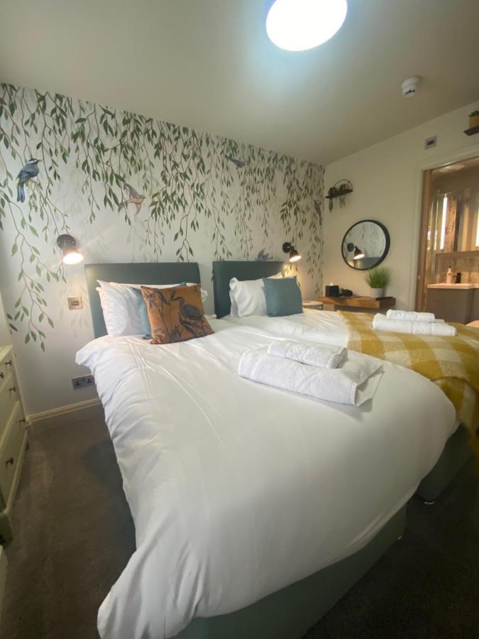 The Hive At Poppi-Red Bed & Breakfast Hawkshead Bagian luar foto