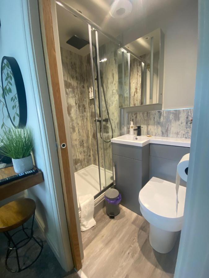 The Hive At Poppi-Red Bed & Breakfast Hawkshead Bagian luar foto