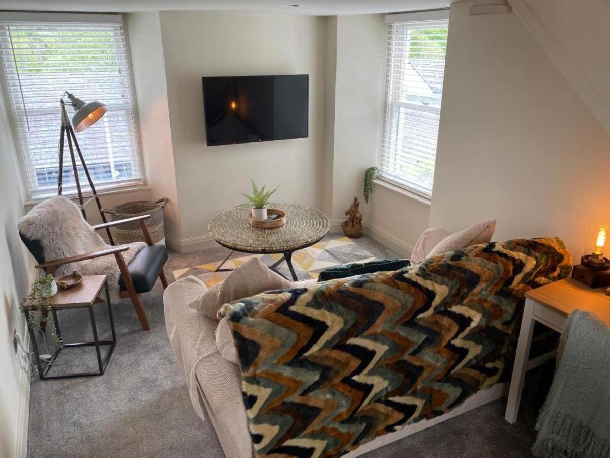 The Hive At Poppi-Red Bed & Breakfast Hawkshead Bagian luar foto